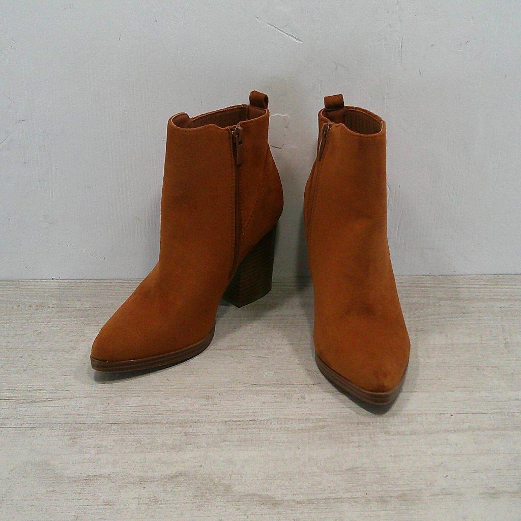 Top Moda Chelsea-Style Deep Camel Faux Suede Chunky Heel Ankle Booties Sz 5.5